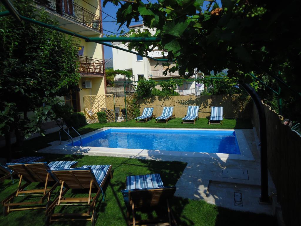 Apartments Lara - Split Croatia Екстериор снимка