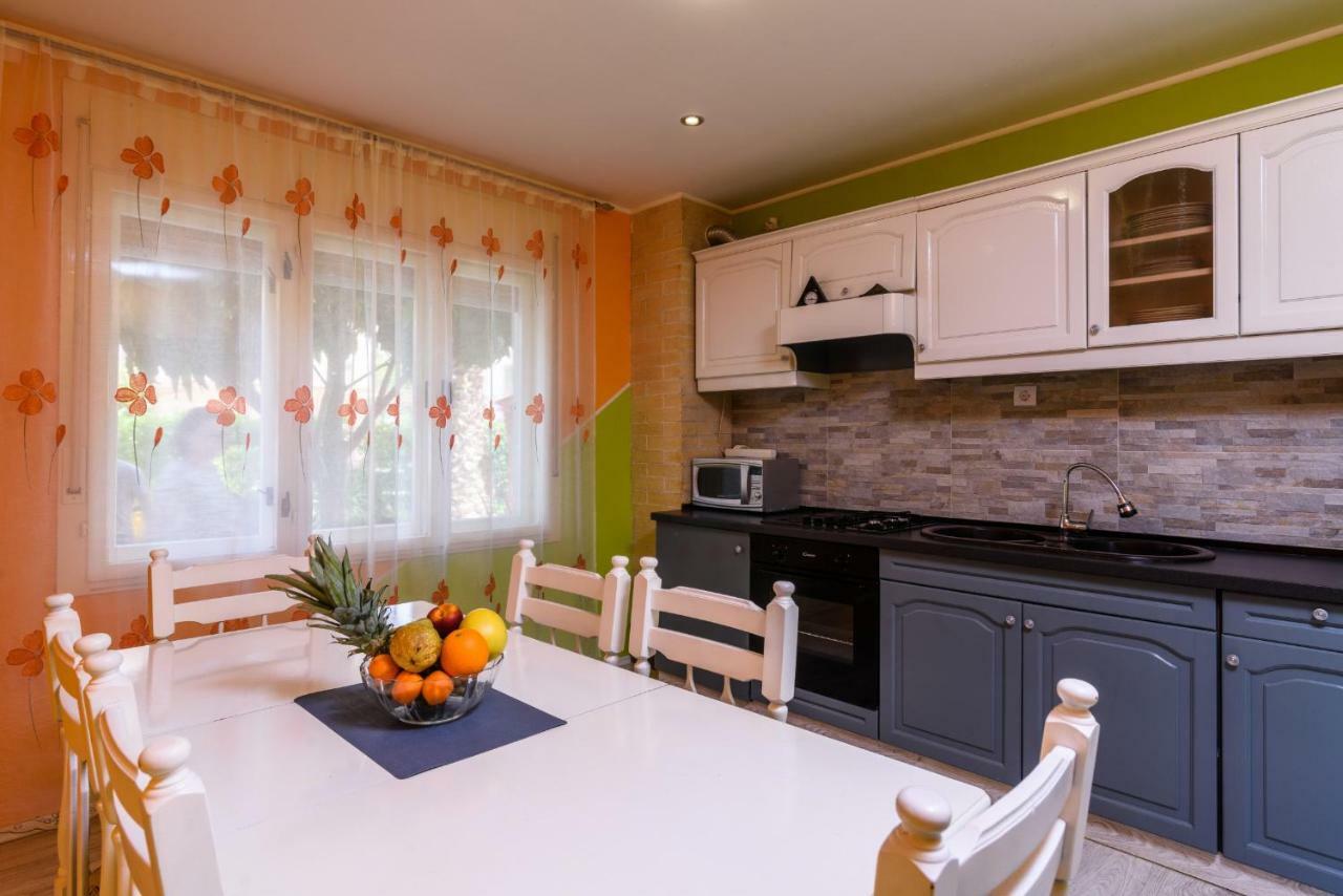 Apartments Lara - Split Croatia Екстериор снимка