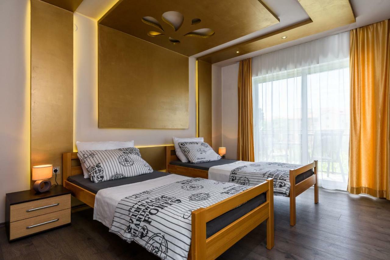 Apartments Lara - Split Croatia Екстериор снимка